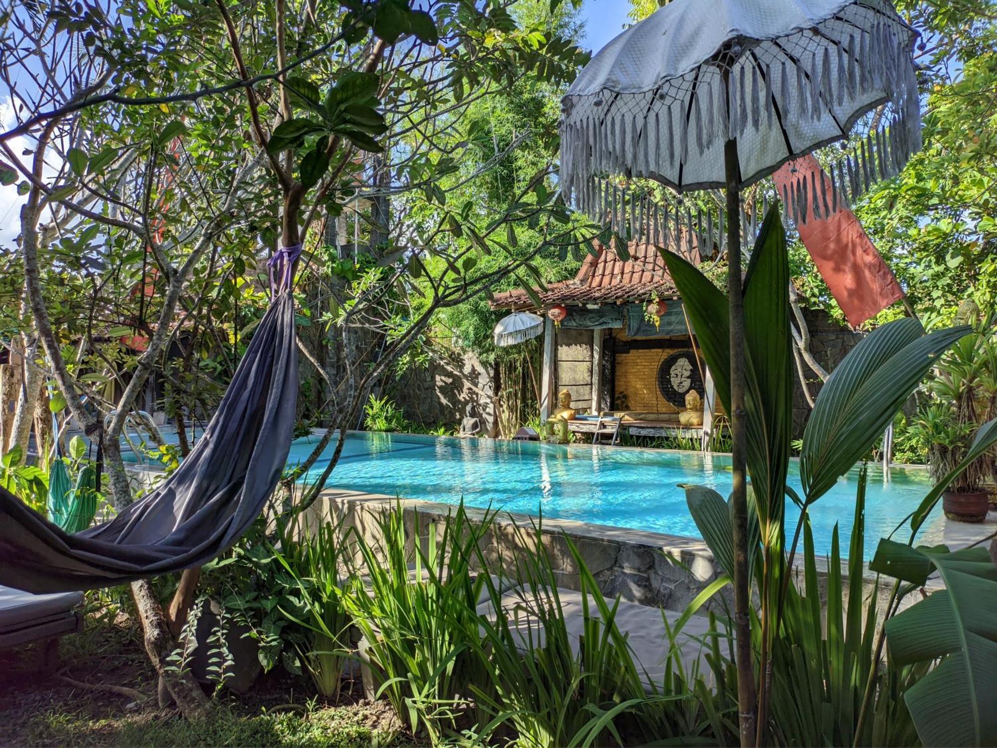 Astuti Gallery Homestay Jogyakarta Zewnętrze zdjęcie