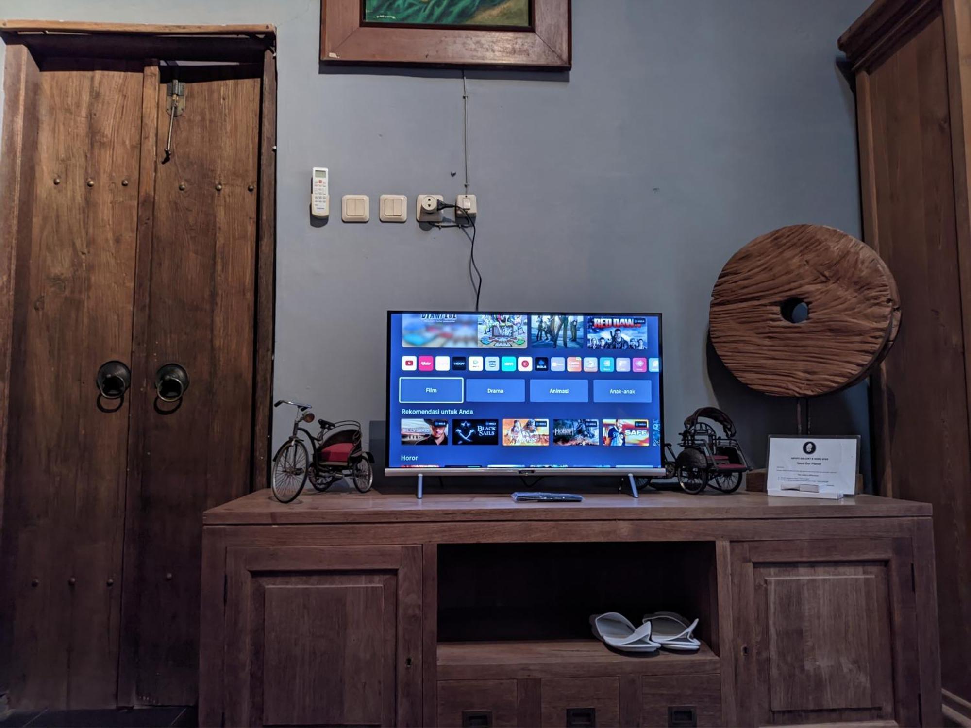 Astuti Gallery Homestay Jogyakarta Zewnętrze zdjęcie