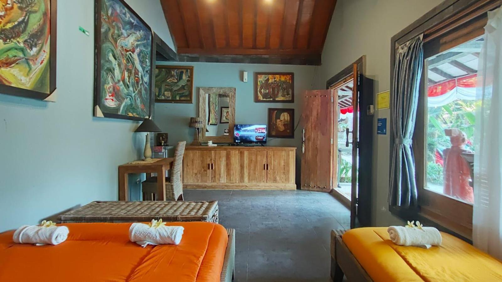 Astuti Gallery Homestay Jogyakarta Zewnętrze zdjęcie