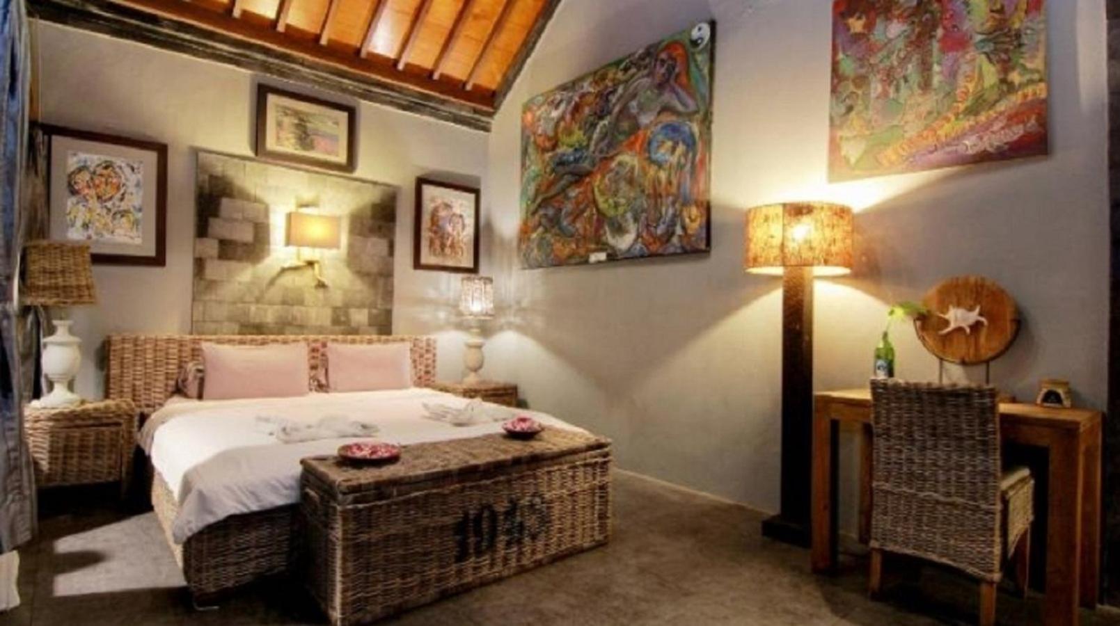 Astuti Gallery Homestay Jogyakarta Zewnętrze zdjęcie